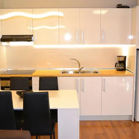 Hogaristic - Apartmento Montblanc Seclo